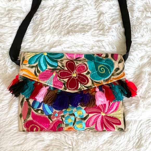 Handmade Mexican Colorful Tassel Crossbody Purse - Picture 3 of 5
